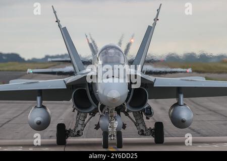 Waddington, Großbritannien. September 2024. Ein Taxi der Royal Canadian Air Force F-18 während der Übung von Cobra Warrior 24-2 Royal Air Force Waddington am 25. September 2024 in Waddington, Großbritannien (Foto: Alfie Cosgrove/News Images) in Waddington, Großbritannien, am 25. September 2024. (Foto: Alfie Cosgrove/News Images/SIPA USA) Credit: SIPA USA/Alamy Live News Stockfoto