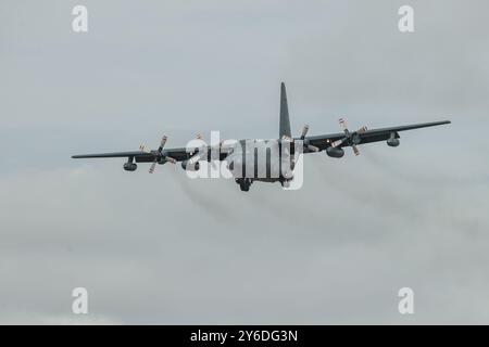 Royal Canadian Air Force CC-130Hercules kommt zur Landung während der Übung von Cobra Warrior 24-2 Royal Air Force Waddington auf der Royal Air Force Station Waddington, Waddington, Vereinigtes Königreich, 25. September 2024 (Foto: Alfie Cosgrove/News Images) Stockfoto