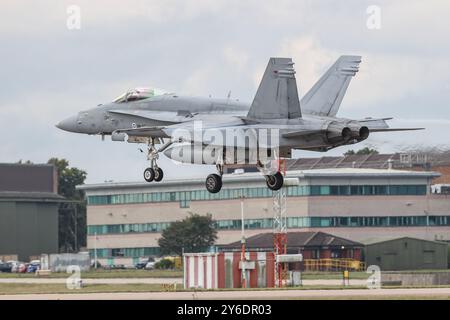 Waddington, Großbritannien. September 2024. Eine finale Air Force F-18 landet während der Übung von Cobra Warrior 24-2 Royal Air Force Waddington auf der Royal Air Force Station Waddington, Waddington, Vereinigtes Königreich, 25. September 2024 (Foto: Alfie Cosgrove/News Images) in Waddington, Vereinigtes Königreich am 25. September 2024. (Foto: Alfie Cosgrove/News Images/SIPA USA) Credit: SIPA USA/Alamy Live News Stockfoto