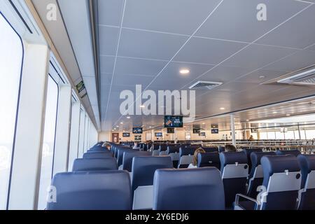 Leere Beifahrersitze in der Fähre. Dänemark - 23. September 2024 Stockfoto