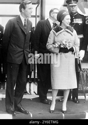 PRINZESSIN MARGARET ROSE UND LORD SNOWDON IN ABERDEENSHIRE; 21. SEPTEMBER 1962 Stockfoto