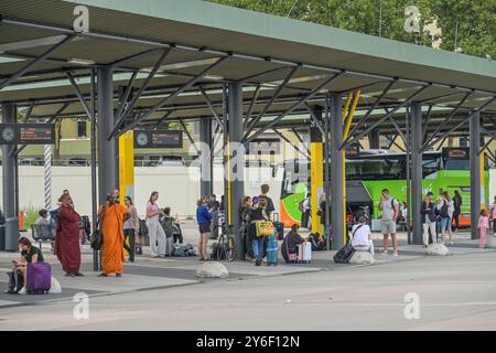 Zentraler Omnibusbahnhof, Messedamm, Westend, Charlottenburg, Berlin, Deutschland *** Zentraler Busbahnhof, Messedamm, Westend, Charlottenburg, Berlin, Deutschland Stockfoto