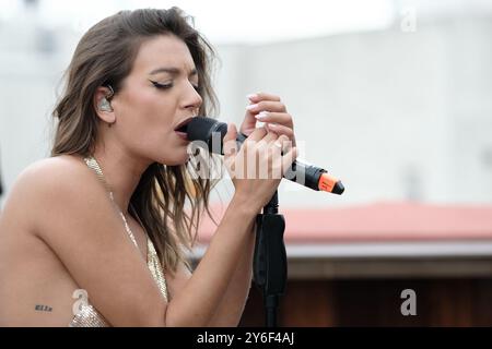 Madrid, Spanien. September 2024. Sängerin Ana Guerra präsentiert ihr neuestes Album „Sin Limites“ am 25. September 2024 im UMusic Hotel in Madrid. Quelle: SIPA USA/Alamy Live News Stockfoto