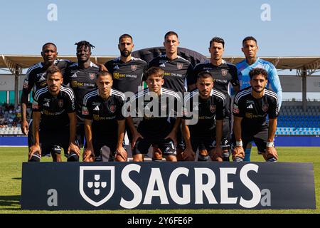 Rio Maior, Portugal. September 2024. Eine Mannschaft von Casa Pia, die während des Spiels der Liga Portugal zwischen den Teams Casa Pia AC und Moreirense FC im Estadio Municipal Rio Maior zu sehen war. Endergebnis: Casa Pia 3: 1 Moreirense FC. (Foto: Maciej Rogowski/SOPA Images/SIPA USA) Credit: SIPA USA/Alamy Live News Stockfoto