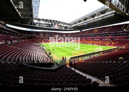 ISTANBUL - Ali Sami Yen Spor Kompleksi Stadion vor dem Spiel der UEFA Europa League zwischen Galatasaray SK und PAOK FC am 25. September 2024 in Istanbul, Türkei. ANP | Hollandse Hoogte | GERRIT VAN KEULEN Stockfoto