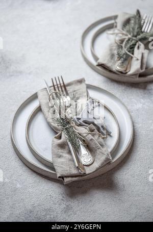 Essen, Essen, Cristmas Tischbesteck Set mit Weihnachtsdekoration. Draufsicht, Kopierraum Stockfoto