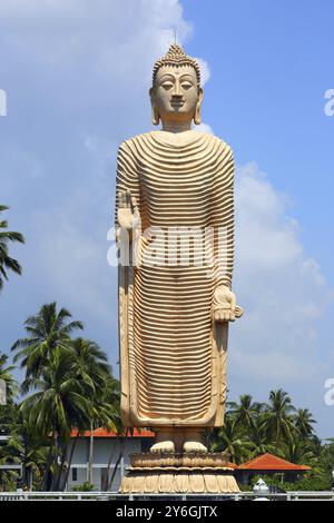 Peraliya Buddha Statue, das Tsunami-Denkmal in Hikkaduwa, Sri Lanka, Asien Stockfoto