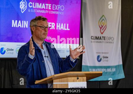 Uttoxeter, Mitarbeiter, Großbritannien. September 2024. Hugh Fearnley-Whittingstall hält die Hauptredner auf der Midlands Climate Expo. Credit Mark Lear/Alamy Stockfoto