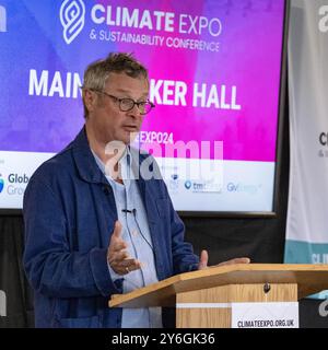 Uttoxeter, Mitarbeiter, Großbritannien. September 2024. Hugh Fearnley-Whittingstall hält die Hauptredner auf der Midlands Climate Expo. Credit Mark Lear/Alamy Stockfoto