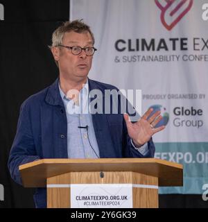 Uttoxeter, Mitarbeiter, Großbritannien. September 2024. Hugh Fearnley-Whittingstall hält die Hauptredner auf der Midlands Climate Expo. Credit Mark Lear/Alamy Stockfoto