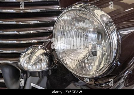 Scheinwerfer von alten Oldtimer Nahaufnahmen Stockfoto