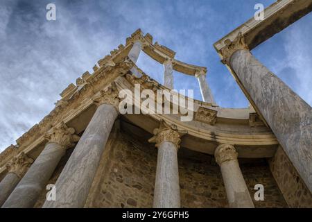 Detailansicht der Säulen des römischen Theaters in Merida, Spanien, Europa Stockfoto