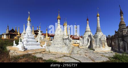 Panorama des Tempelkomplexes Shwe Inn Thein Paya in der Nähe des Inle-Sees im Zentrum von Myanmar (Burma) Stockfoto