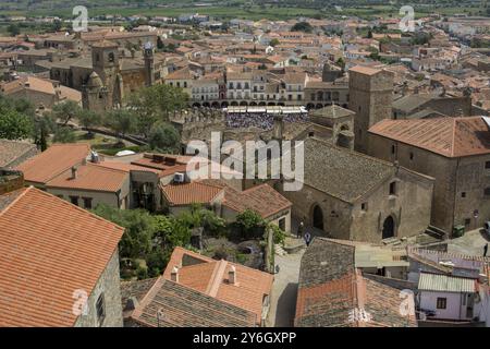 Trujillo, Spanien, April 2017: Luftaufnahme über die Stadt Trujillo in Spanien, Europa Stockfoto