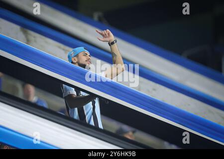 Porto Alegre, Brasilien. September 2024. RS - PORTO ALEGRE - 09/25/2024 - BRASILIANISCHE A 2024, GREMIO x CRICIUMA - Fans während des Spiels zwischen Gremio und Criciuma im Stadion Arena do Gremio für die brasilianische A 2024 Meisterschaft. Foto: Maxi Franzoi/AGIF (Foto: Maxi Franzoi/AGIF/SIPA USA) Credit: SIPA USA/Alamy Live News Stockfoto