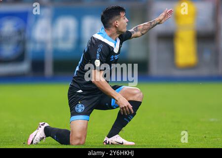 Porto Alegre, Brasilien. September 2024. Franco Cristaldo von Gremio reagiert während des Spiels zwischen Gremio und Criciuma am 25. September 2024 für die brasilianische Serie A 2024 im Arena do Gremio Stadium in Porto Alegre. Foto: Richard Ducker/DiaEsportivo/Alamy Live News Credit: DiaEsportivo/Alamy Live News Stockfoto