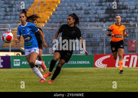 Marília, SP - 25.09.2024: CORINTHIANS X MARILIA - Spiel zwischen Corinthians und Marília, gültig für die Paulista-Meisterschaft der Frauen 2024, ausgetragen am Mittwoch im Bento de Abreu Sampaio Vidal Stadion, bekannt als Abreuzão, in Marília, im Bundesstaat São Paulo (Foto: ALF Ribeiro/Fotoarena) Stockfoto