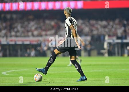 São Paulo (SP), 25/09/2024 - Fußball/São PAULO-BOTAFOGO - Alexander Barboza aus Botafogo - Spiel zwischen Corinthians x Fortaleza, gültig für das Rückspiel des Viertelfinals der Copa Libertadores de América, das im Morumbi-Stadion ausgetragen wird, am Abend dieses Mittwoch, 25. (Foto: Eduardo Carmim/Alamy Live News) Stockfoto