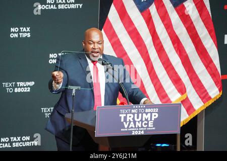 Mark Robinson, Vizegouverneur von North Carolina, spricht bei einer Wahlkampfveranstaltung im Harrah's Cherokee Center am 14. August 2024 in Asheville, North Carolina, USA. (Foto: Julia Beverly/Alamy Live News) Stockfoto