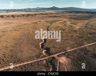 Luftaufnahme eines großen arroyos in der Nähe der Ghost Ranch im Norden von New Mexico Stockfoto