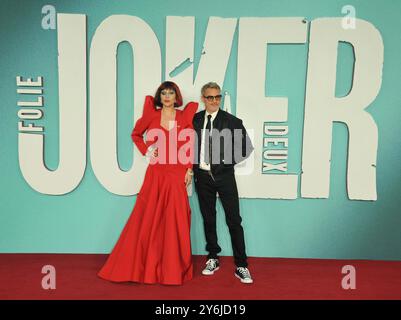 London, Großbritannien. September 2024. Lady Gaga und Joaquin Phoenix bei der britischen Filmpremiere „Joker: Folie A Deux“, Cineworld Leicester Square, Leicester Square, am Mittwoch, den 25. September 2024 in London, England, Großbritannien. CAP/CAN © CAN/Capital Pictures Credit: Capital Pictures/Alamy Live News Stockfoto