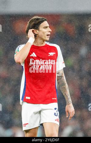 London, Großbritannien. September 2024. Riccardo Calafiori von Arsenal FC während des Spiels Arsenal FC gegen Bolton Wanderers FC Carabao Cup Runde 3 im Emirates Stadium, London, England, Vereinigtes Königreich am 25. September 2024 Credit: Every Second Media/Alamy Live News Stockfoto