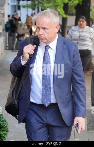Brentford Chief Executive, Jon Varney, kommt zu einer Premier League Aktionärsversammlung in London. Bilddatum: Donnerstag, 26. September 2024. Stockfoto