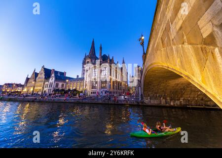 Europa, Belgien, Gent. Quai Graslei, die Lys Stockfoto