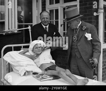 Gründertag im Treloar Cripples Hospital and College, Alton. Der Oberbürgermeister, Sir Percy Vincent. 8. Juni 1936 Stockfoto