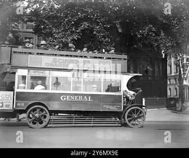 'R' Typ London General Omnibus Company war Bus. Stockfoto