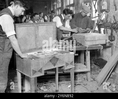 Schaltschrankindustrie. Mai 1931 Stockfoto