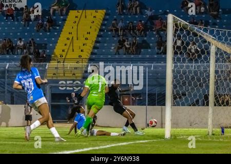 Marília, SP - 25.09.2024: CORINTHIANS X MARILIA - Spiel zwischen Corinthians und Marília, gültig für die Paulista-Meisterschaft der Frauen 2024, ausgetragen am Mittwoch im Bento de Abreu Sampaio Vidal Stadion, bekannt als Abreuzão, in Marília, im Bundesstaat São Paulo (Foto: ALF Ribeiro/Fotoarena) Stockfoto