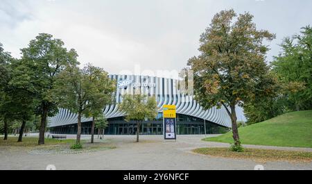 München, Deutschland. September 2024. Der SAP Garden ist bereit für die Eroeffnung am naechsten Tag. GER, Buffalo Sabres, Eishockey, Trainingssession vor dem Grand Opening des SAP Garden, 26.09.2024. Foto: Eibner-Pressefoto/Franz feiner Credit: dpa/Alamy Live News Stockfoto