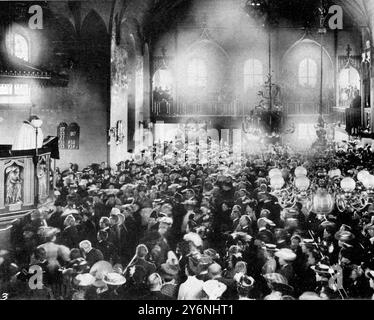 Norwegens großer Akt der Trennung, Szenen der Auflösung die Auflösungsverkündung veröffentlicht in der Kirche unseres Erlösers am Pfingstsonntag Christiania, 9. Juni 1905 Stockfoto