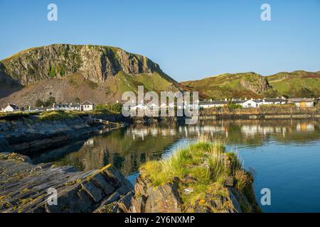 Ellenabeich Village neben Easdale Island, in der Nähe von Oban, Argyll and Bute, Schottland, Großbritannien Stockfoto