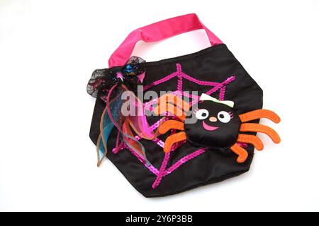 Halloween Kindertasche mit Spinnennetz und Pailletten Stockfoto