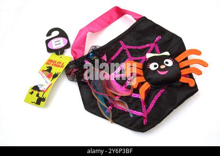 Halloween Kindertasche mit Spinnennetz und Pailletten Stockfoto