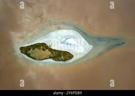 Yancheng, China. September 2024. Der farbenfrohe Salzsee in Yuncheng, China, am 26. September 2024. (Foto: Costfoto/NurPhoto) Credit: NurPhoto SRL/Alamy Live News Stockfoto