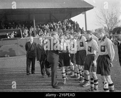 Aylesford P. Mills V Finnland . 1. Januar 1947 Stockfoto