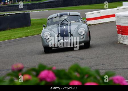 Myles Poulton, Porsche 356, Fordwater Trophy, ein fünfundzwanzig-minütiges Einzelfahrer-Rennen für serienbasierte GT- und Sportwagen, das im YA teilnahm Stockfoto