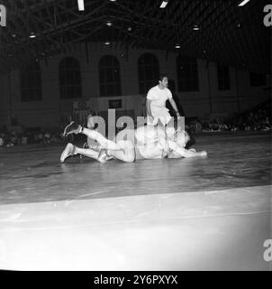 WORLD AMATEUR WRESTLING CHAMIPNSHIPS IN TOLEDO - TEVTIK KIS STIG PERSSON / ; 3. JULI 1962 Stockfoto