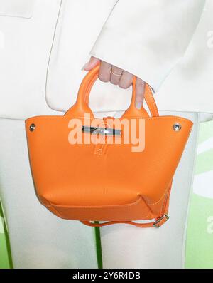 Seoul, Südkorea. September 2024. Die südkoreanische Sängerin und Schauspielerin Kim SE-jeong nimmt am 26. September 2024 an einem Fotogespräch für den Longchamp Pop-up Store Open Event in Seoul Teil. (Foto: Lee Young-HO/SIPA USA) Credit: SIPA USA/Alamy Live News Stockfoto