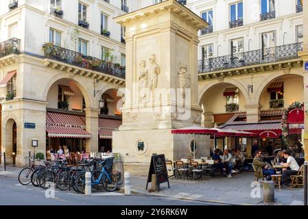 Paris, Frankreich 09.18.2024 Fontaine du gros caillou. Der wunderschöne Brunnen des großen Steins im 7. Arrondissement von Paris. Stockfoto