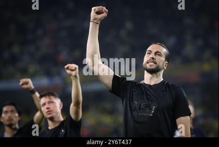 Istanbul, Türkei. September 2024. Union’s Christian Burgess wurde nach einem Fußballspiel zwischen der türkischen Fenerbahce SK und der belgischen Royale Union Saint-Gilloise am Donnerstag, dem 26. September 2024, in Istanbul, am Eröffnungstag der Ligaperiode des UEFA Europa League-Turniers, fotografiert. BELGA PHOTO VIRGINIE LEFOUR Credit: Belga News Agency/Alamy Live News Stockfoto