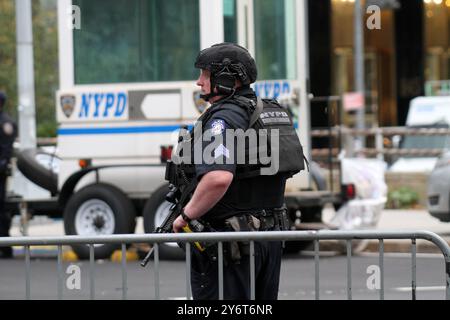 September 2024, Manhattan, New York, USA: 26. September 2024 New York, New York . Sicherheit rund um die Vereinten Nationen (Credit Image: © Bruce Cotler/ZUMA Press Wire) NUR REDAKTIONELLE VERWENDUNG! Nicht für kommerzielle ZWECKE! Stockfoto