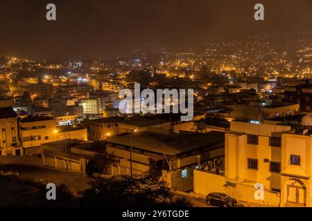 Nächtliche Luftaufnahme von Abha, Saudi-Arabien Stockfoto