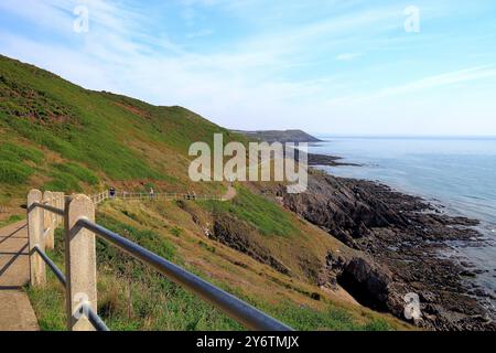 Wales Coast Path von Caswell Bay nach Langland, Gower Peninsula, Swansea, Südwales, Großbritannien. Vom September 2024 Stockfoto