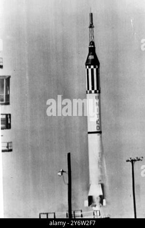 DIE QUECKSILBER-REDSTONE-RAKETE MIT GRISSOM STARTET AM 21. JULI 1961 Stockfoto