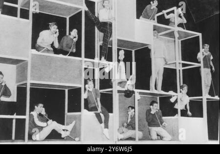 THEATERPROBEN AUF WIEDERSEHEN BIRDIE IN HER MAJESTY'S THETARE LONDON 15. JUNI 1961 Stockfoto