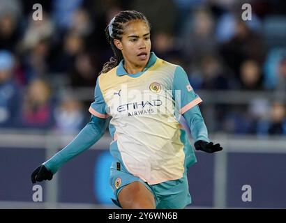 Manchester, Großbritannien. September 2024. Mary Fowler aus Manchester City während des Spiels der UEFA Women's Champions League im Academy Stadium in Manchester. Der Bildnachweis sollte lauten: Andrew Yates/Sportimage Credit: Sportimage Ltd/Alamy Live News Stockfoto